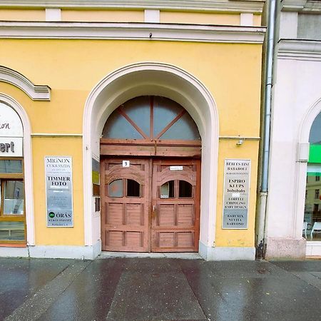 Central Gallery Apartment Debrecen Exterior foto